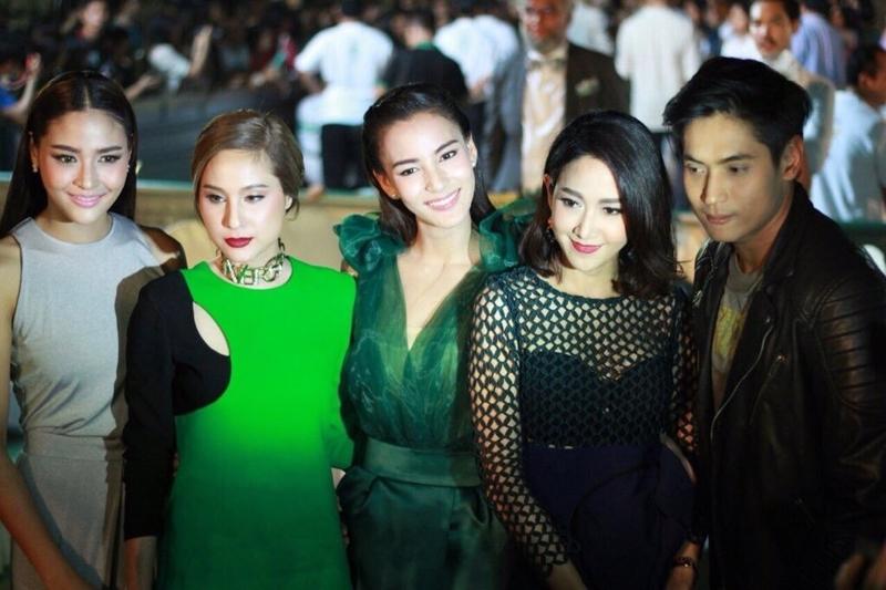 ขวัญ อุษามณี สวย แซ่บ เป๊ะเว่อร์ @งานไทยรัฐ 66 ปี