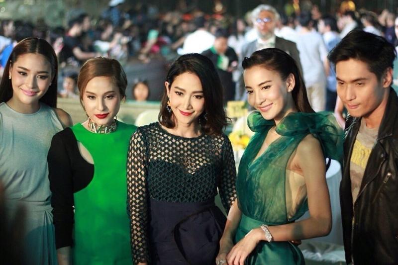ขวัญ อุษามณี สวย แซ่บ เป๊ะเว่อร์ @งานไทยรัฐ 66 ปี