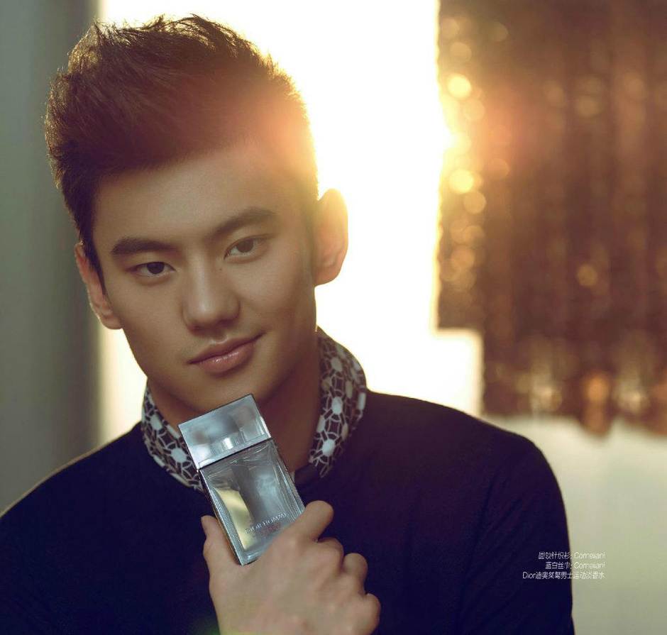Ning ze tao หน้าตาดี กีฬาเด่น ขี้เล่น รักสัตว์