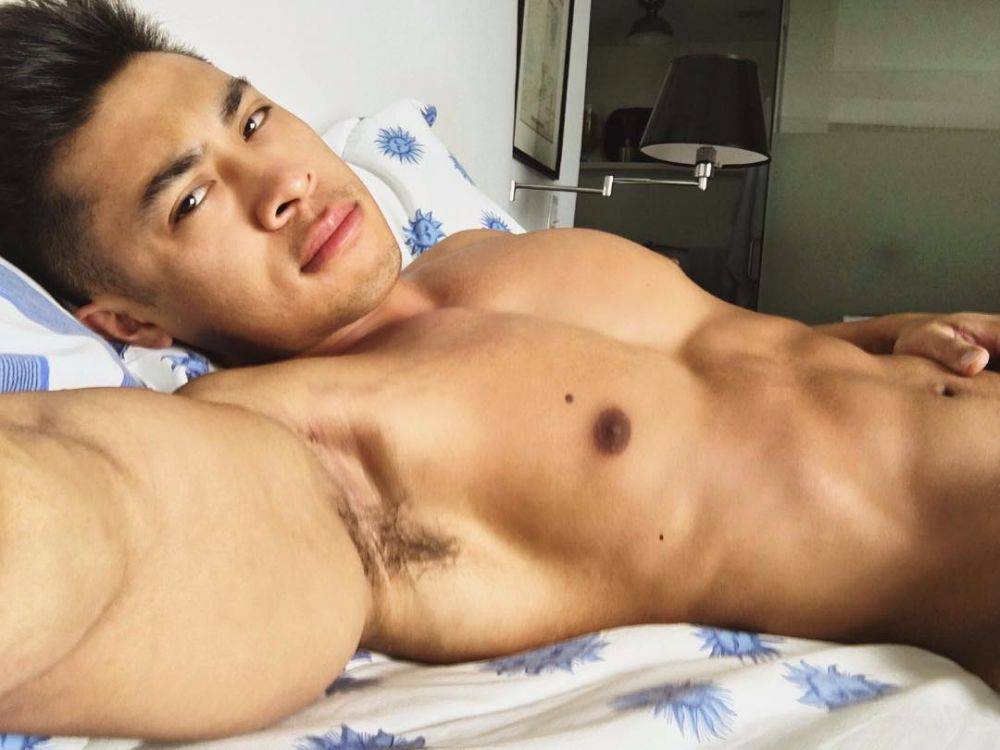 ล่ำๆเข้มๆเลีย