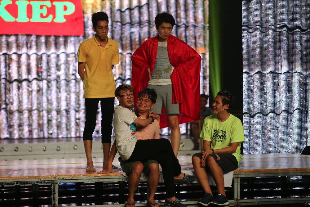 Koolcheng Trịnh T&uacute; Trung - Reality show "Cười Xuy&ecirc;n Việt" 5th show