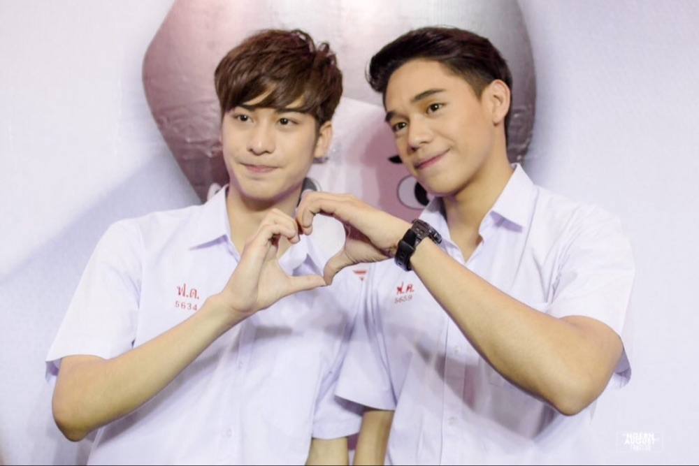 เงินกะออกัสคือ"เอิ้นกะพีท"ตลอดไป