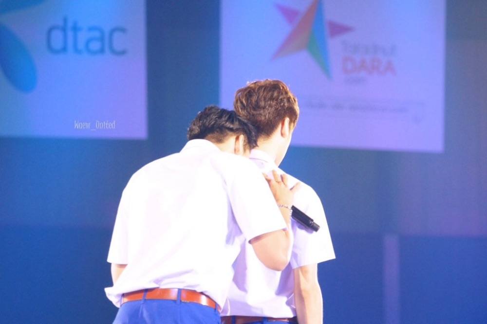 เงินกะออกัสคือ"เอิ้นกะพีท"ตลอดไป