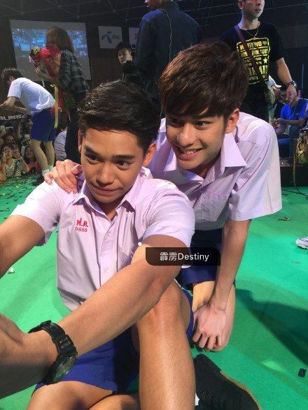 เงินกะออกัสคือ"เอิ้นกะพีท"ตลอดไป