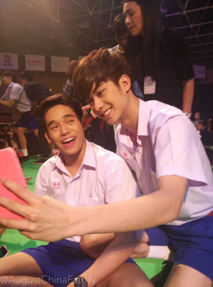 เงินกะออกัสคือ"เอิ้นกะพีท"ตลอดไป