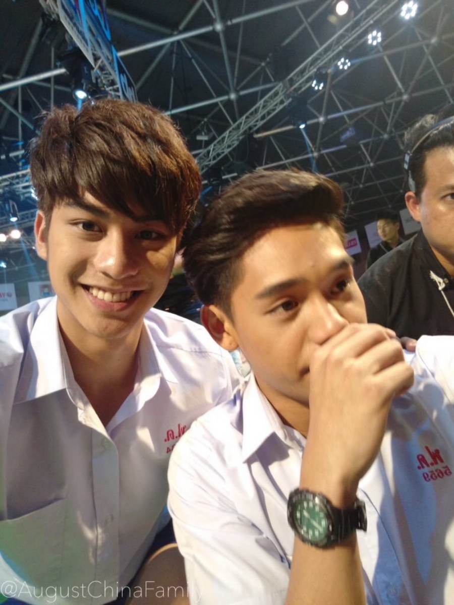 เงินกะออกัสคือ"เอิ้นกะพีท"ตลอดไป
