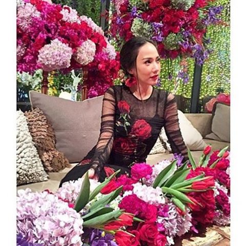 อั้ม พัชราภา สวย เจิด คลาสซี่ @Birthday Party Flowers Theme