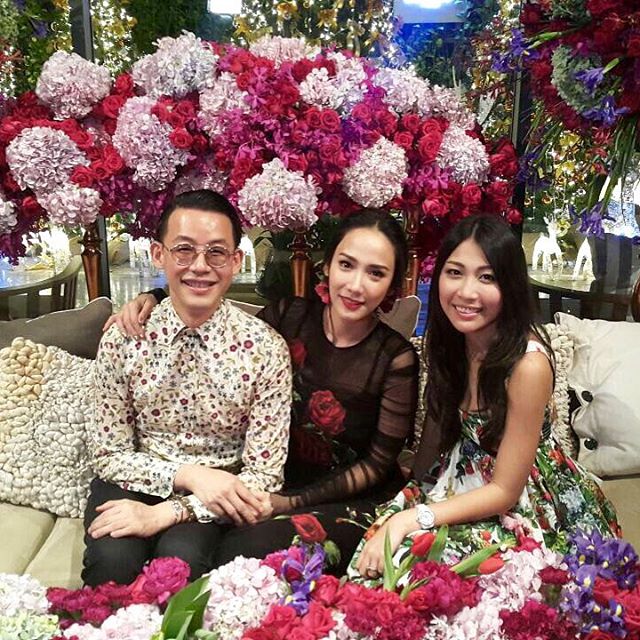 อั้ม พัชราภา สวย เจิด คลาสซี่ @Birthday Party Flowers Theme