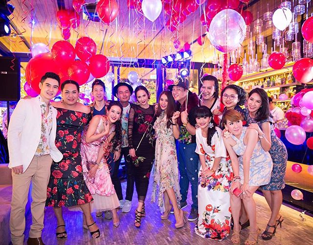อั้ม พัชราภา สวย เจิด คลาสซี่ @Birthday Party Flowers Theme