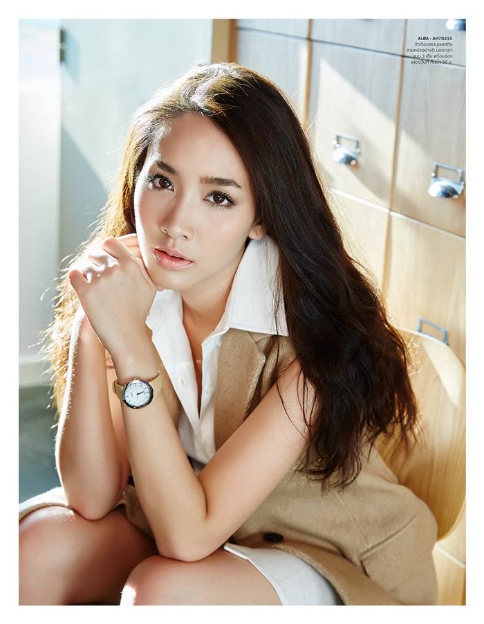มิน-พีชญา @ HAMBURGER MAGAZINE vol.1 no.10 December 2015