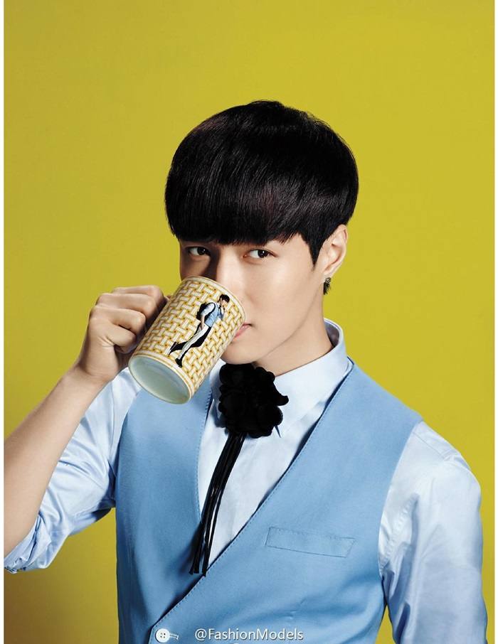 Lay (Exo) @ L'Officiel Hommes China December 2015