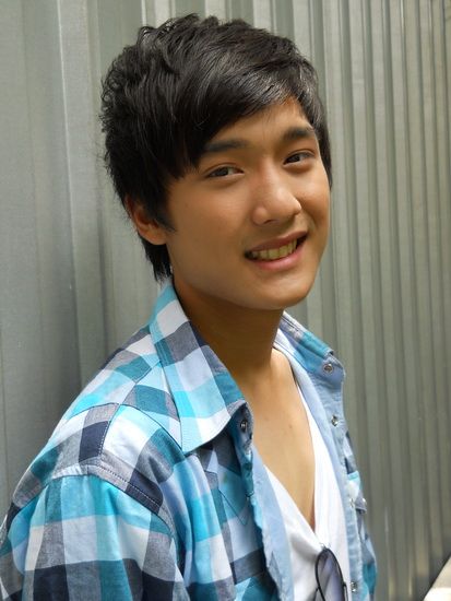 นักแสดงหน้าใหม่ๆ
