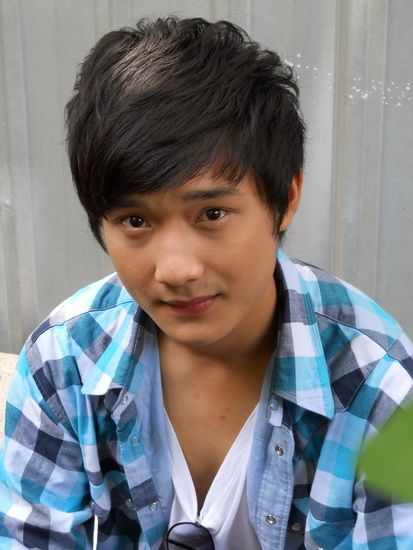 นักแสดงหน้าใหม่ๆ