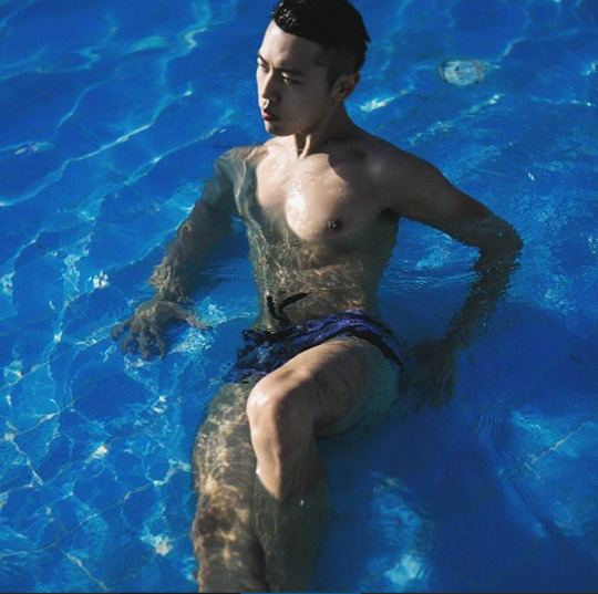ถอดโชว์เรือนร่าง 991