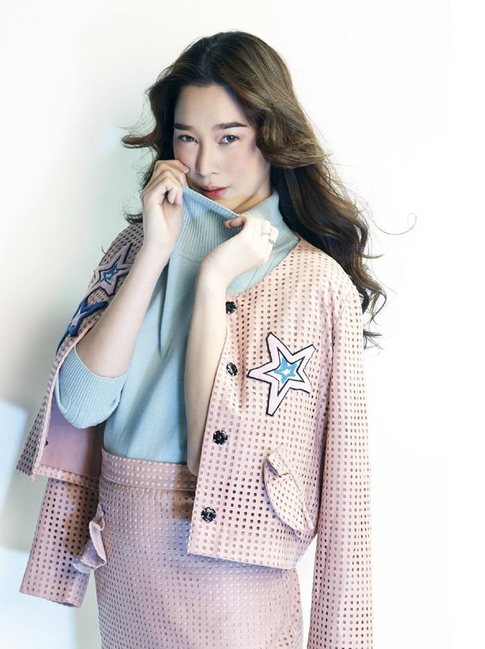 ฐิสา-วริฏฐิสา @ BaNANA Magazine issue 24 December 2015