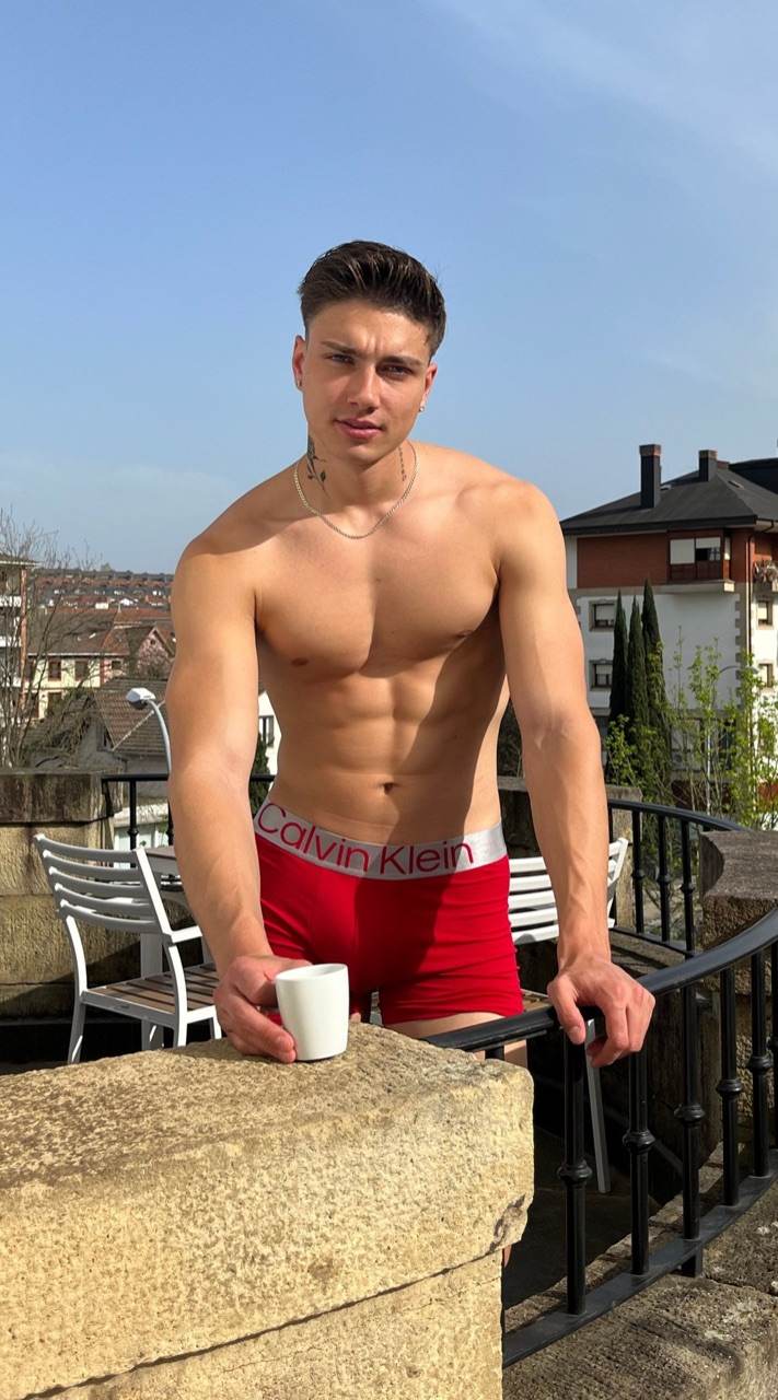 Hot guy in underwear 78