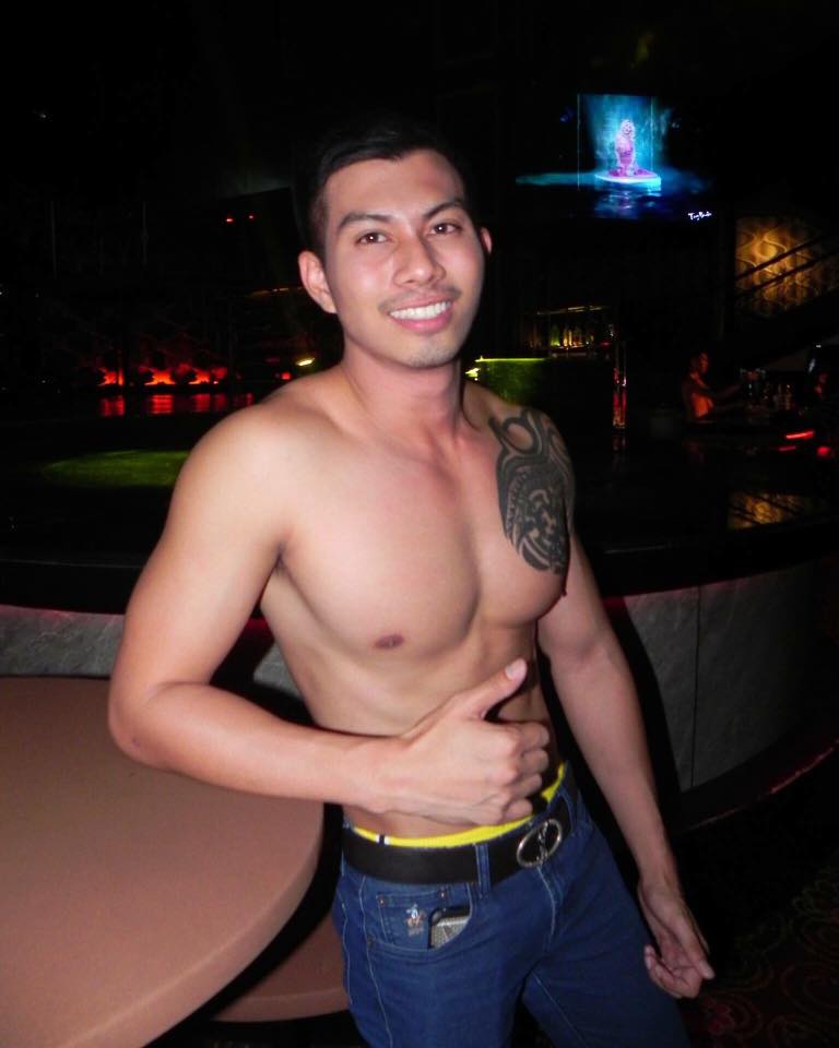 กระหน่ำเลีย