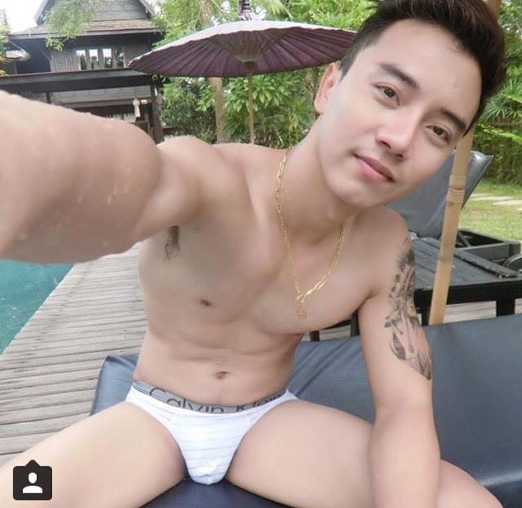 ห่อหมกมั๊ยจ๊ะ ห่อไหนกินแล้วก็ผ่านนะจ๊ะ