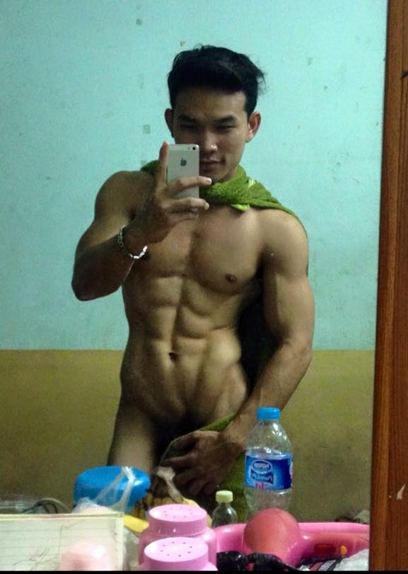 เกย์หุ่นแซ่บ