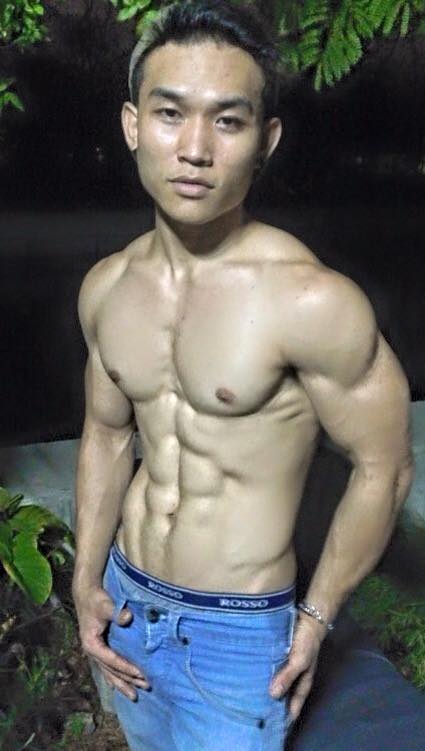 เกย์หุ่นแซ่บ