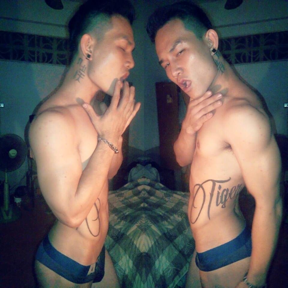 เกย์หุ่นแซ่บ