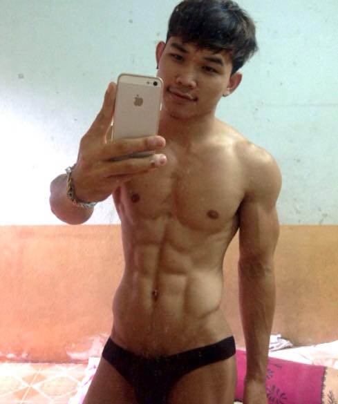 เกย์หุ่นแซ่บ