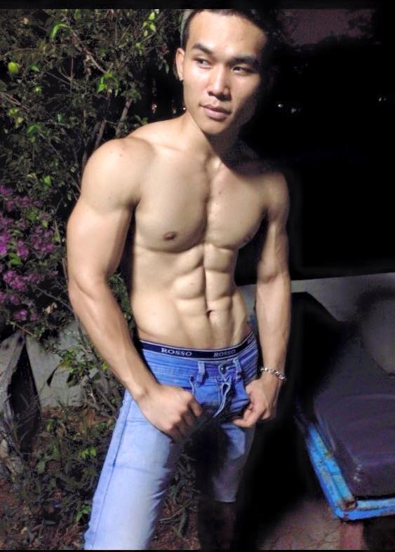 เกย์หุ่นแซ่บ