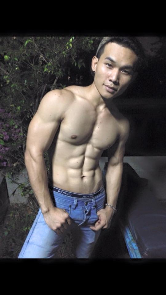 เกย์หุ่นแซ่บ