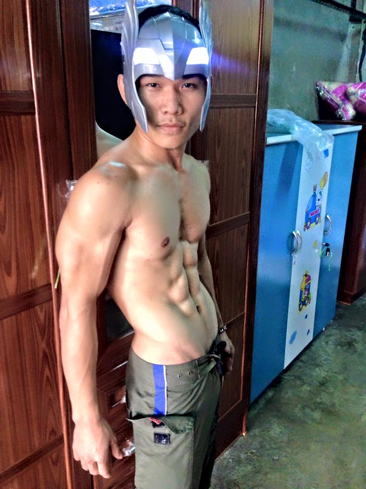 เกย์หุ่นแซ่บ