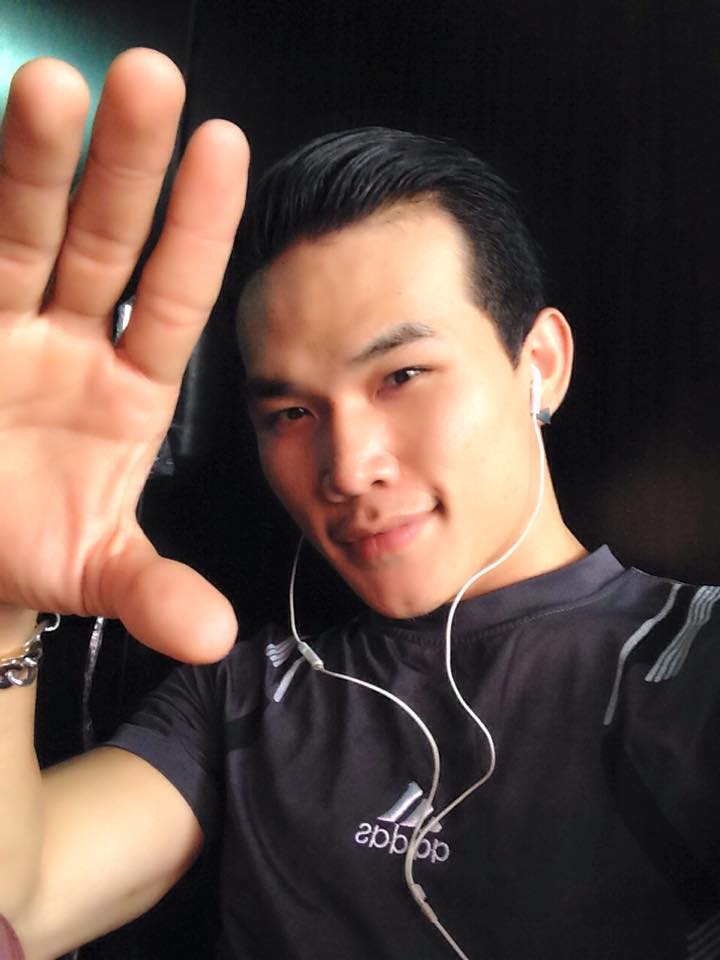 เกย์หุ่นแซ่บ