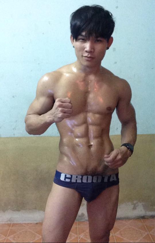 เกย์หุ่นแซ่บ