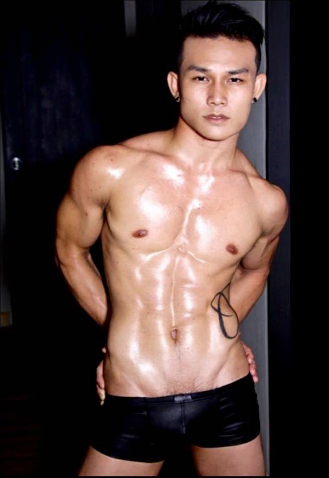 เกย์หุ่นแซ่บ