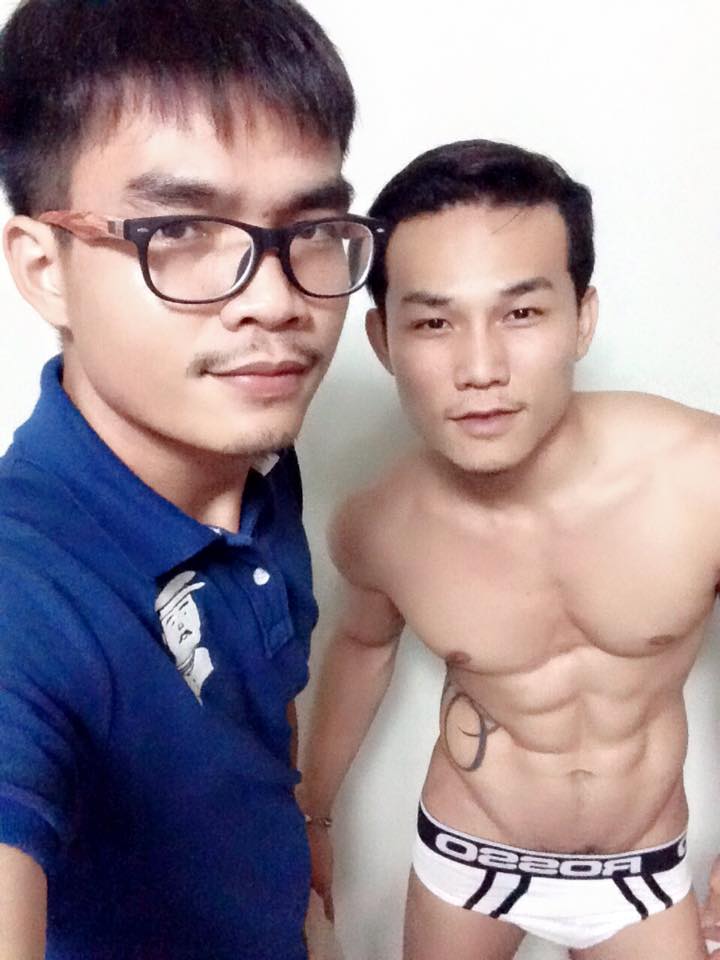 เกย์หุ่นแซ่บ