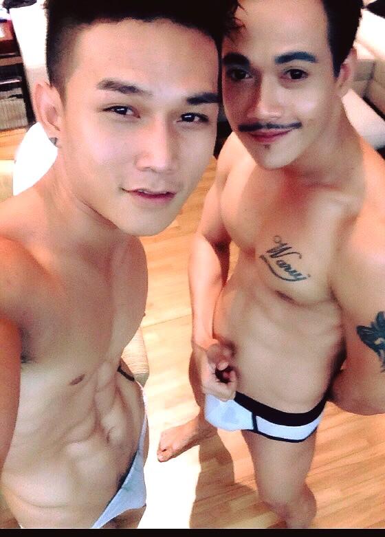 เกย์หุ่นแซ่บ