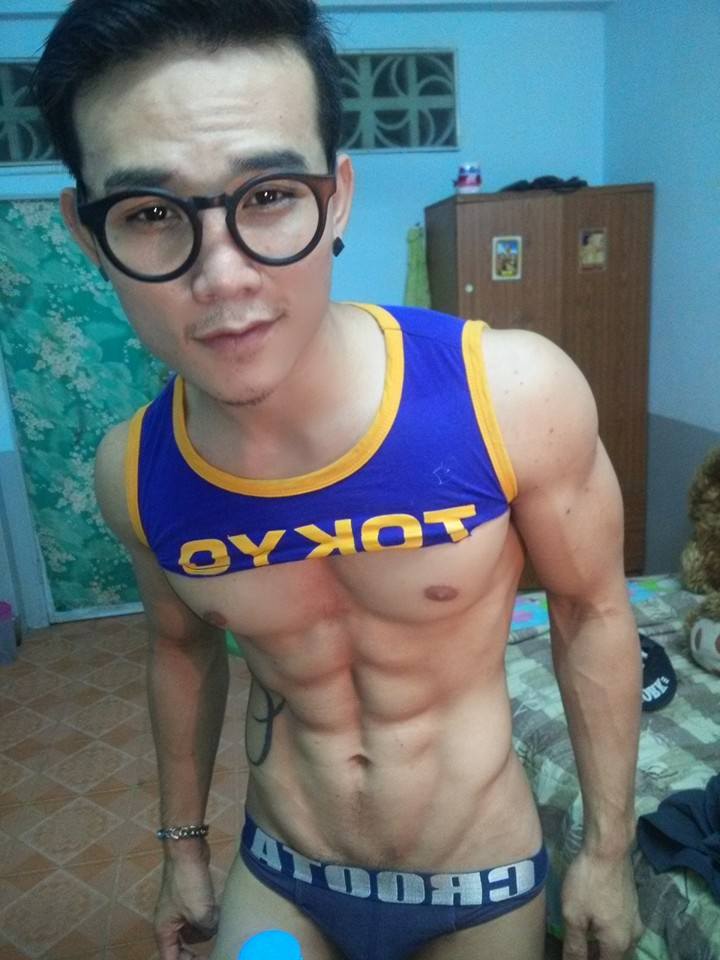 เกย์หุ่นแซ่บ