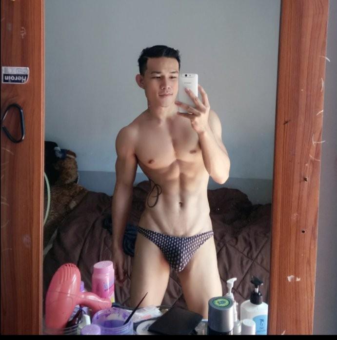 เกย์หุ่นแซ่บ