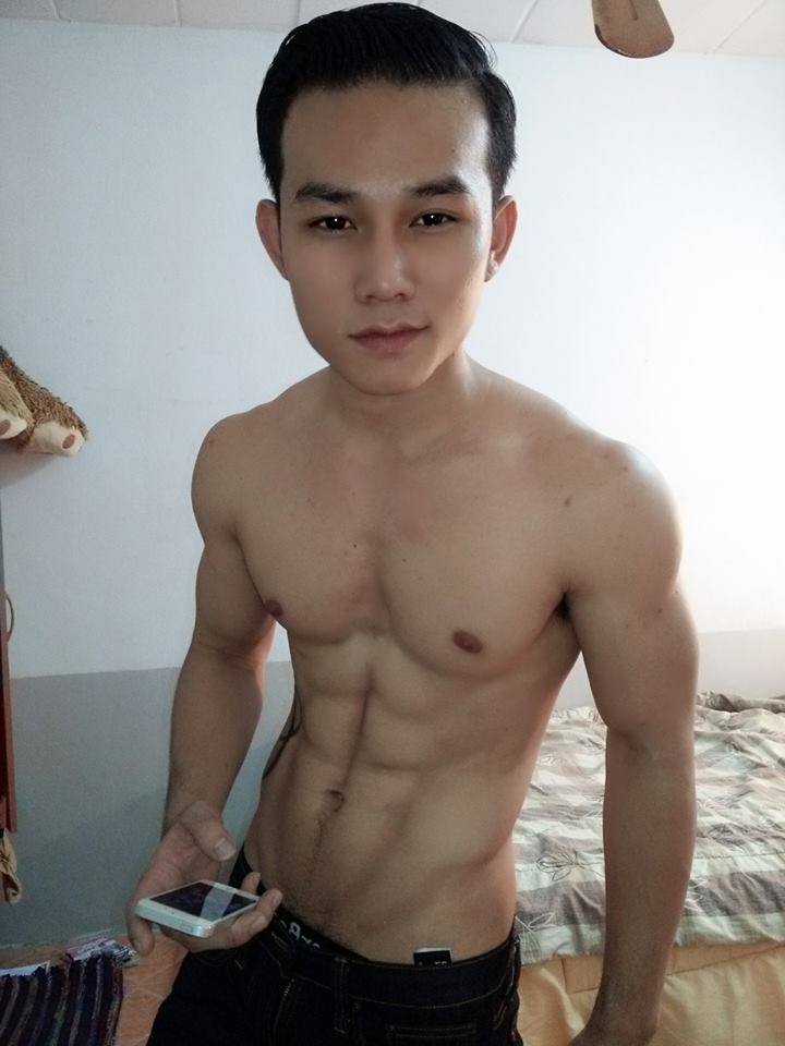 เกย์หุ่นแซ่บ