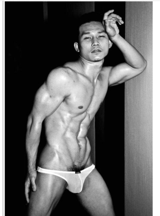 เกย์หุ่นแซ่บ