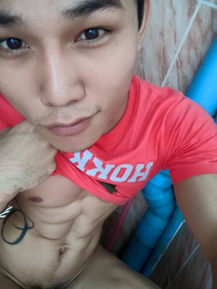 เกย์หุ่นแซ่บ