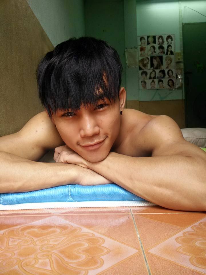 เกย์หุ่นแซ่บ