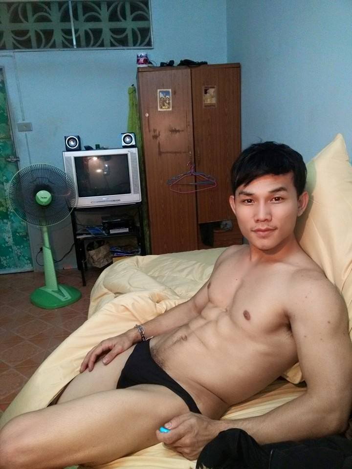 เกย์หุ่นแซ่บ