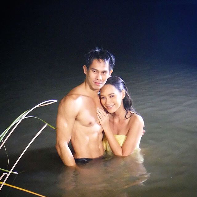 ฟินทะลุจอ!! “เรือนร้อยรัก” ละครเรท 18+ แบบเต็มๆ