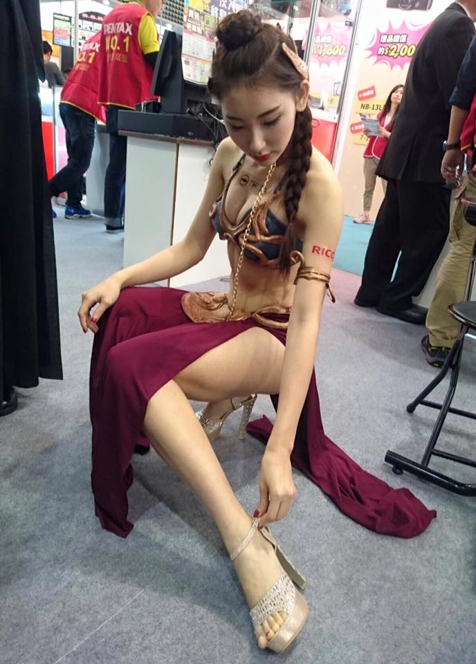 น้อง Rabbit พริตตี้ไต้หวัน ขาเรียว ขาวสุดๆ