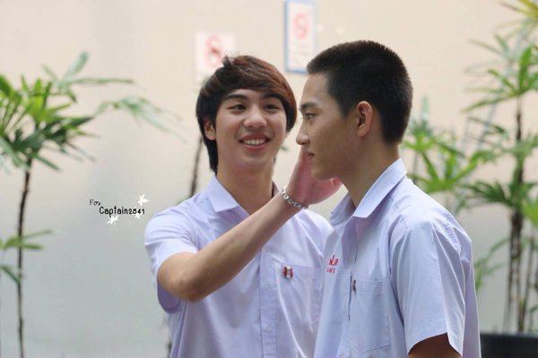 ไวท์ (ปุณณ์ เลิฟซิก)