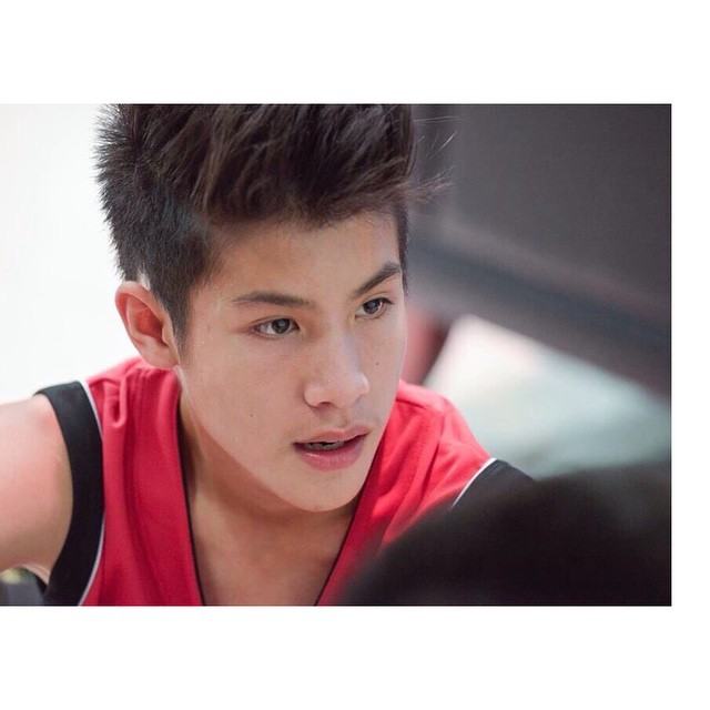 อัพเดทความหล่อ!! หล่อกระชากใจสุดๆ เจ้านาย จินเจษฎ์ ลูกชาย เจ เจตริน