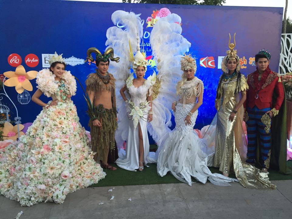 อลังการส่งท้ายปี เพลาเพลินจัดใหญ่พาเหรดดอกไม้