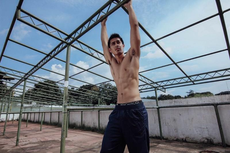 Jules Aquino เข้มล่ำ ร่องอก ถึง ร่องท้อง