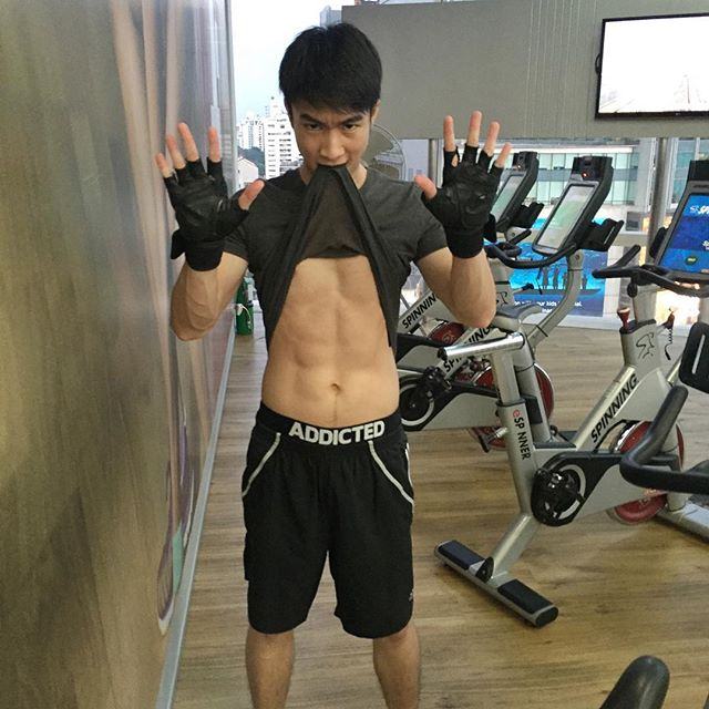 ตี๋ ตุง เป้าแน่น น่าจับ น่ารัก อิอิ