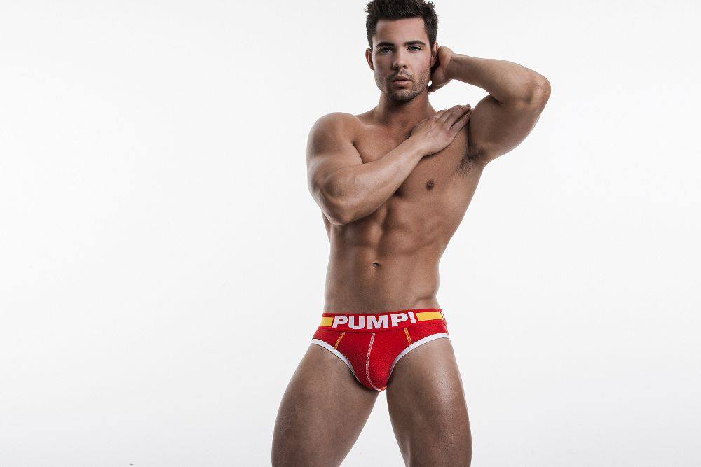 Hot guy in underwear 79