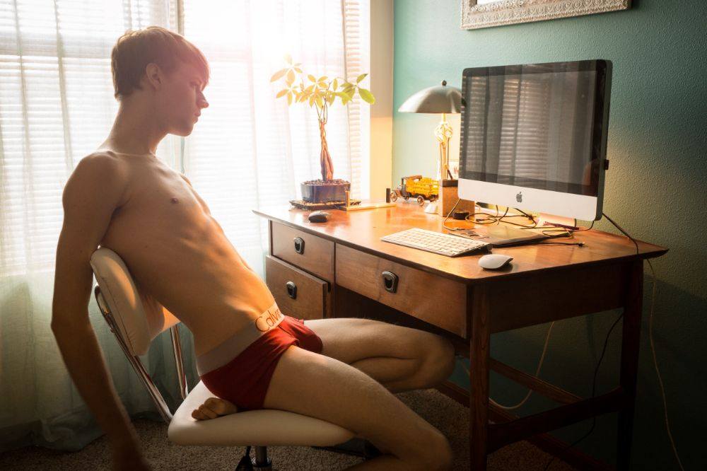 Hot guy in underwear 80